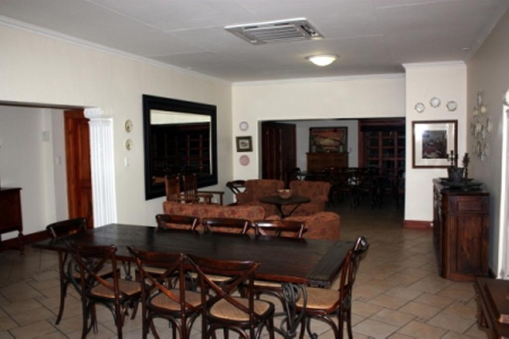 Croc River Lodge Komatipoort Exterior photo